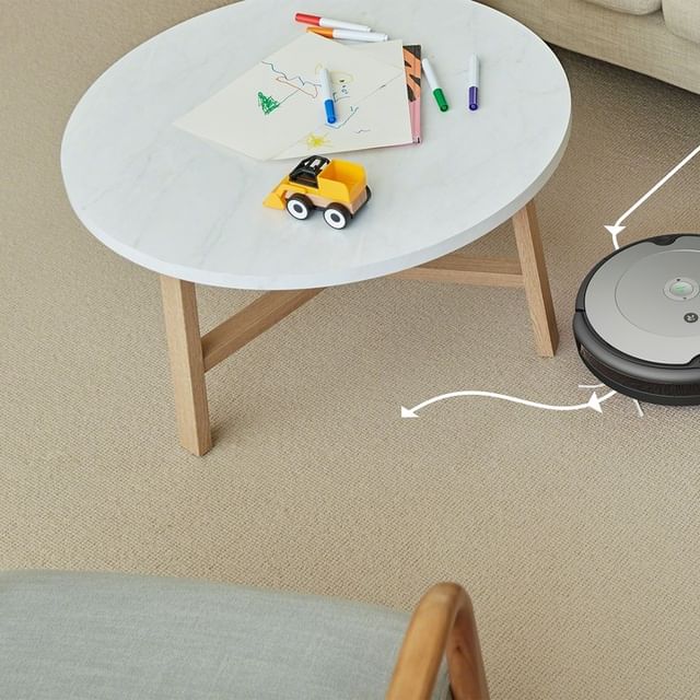 Αν θέλετε εύκολη και απλή χρήση, η Roomba Σειρά 600 δημιουργήθηκε για εσάς! 
Κατάλληλη για κάθε είδος δαπέδου, με το σύστημα καθαρισμού τριών σταδίων και με την iAdapt πλοήγηση, θα βρει το δρόμο της στο διαμέρισμα ή το σπίτι για ένα τέλειο και ποιοτικό καθάρισμα!
👉 link in bio
Ζήστε χωρίς περιορισμούς
#irobot #irobotgreece #irobotgr #roomba