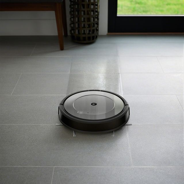 Απολαύστε το πιο ομοιόμορφο σκούπισμα και σφουγγάρισμα με τη Roomba Combo, η οποία σκουπίζει και σφουγγαρίζει ταυτόχρονα. 

Αναρωτιέστε πως; Απλά απομακρύνει τη βρωμιά ενώ ακριβώς από πίσω συνεχίζει το σφουγγάρισμα!

Ζήστε χωρίς περιορισμούς!

👉 link in bio

#irobot #irobotgreece #irobotgr #roomba #roombacombo